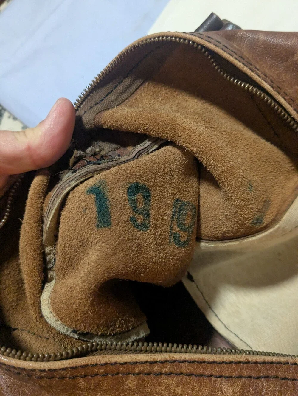 Brown VTG Leather Weekend Bag - Soft, Relaxed